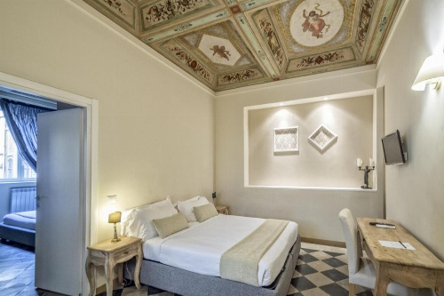 Little Queen Suite image 28