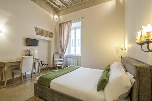 Little Queen Suite image 41